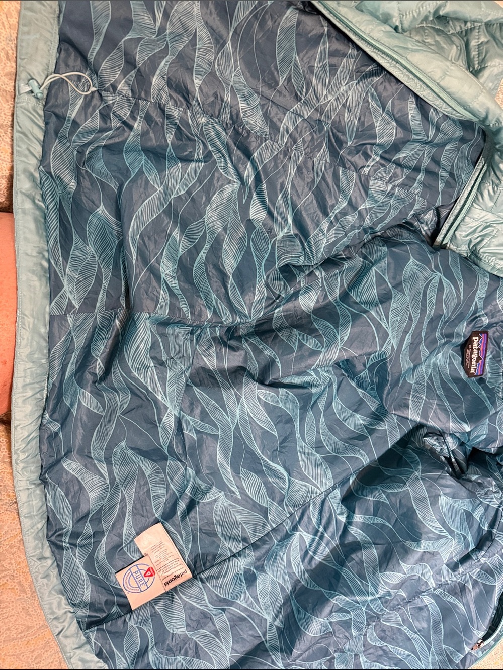 Patagonia Women's Nano Puff Light Blue Quilted Packable Jacket XL - Picture 12 of 12